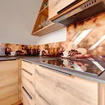 Apartamento Zogata *